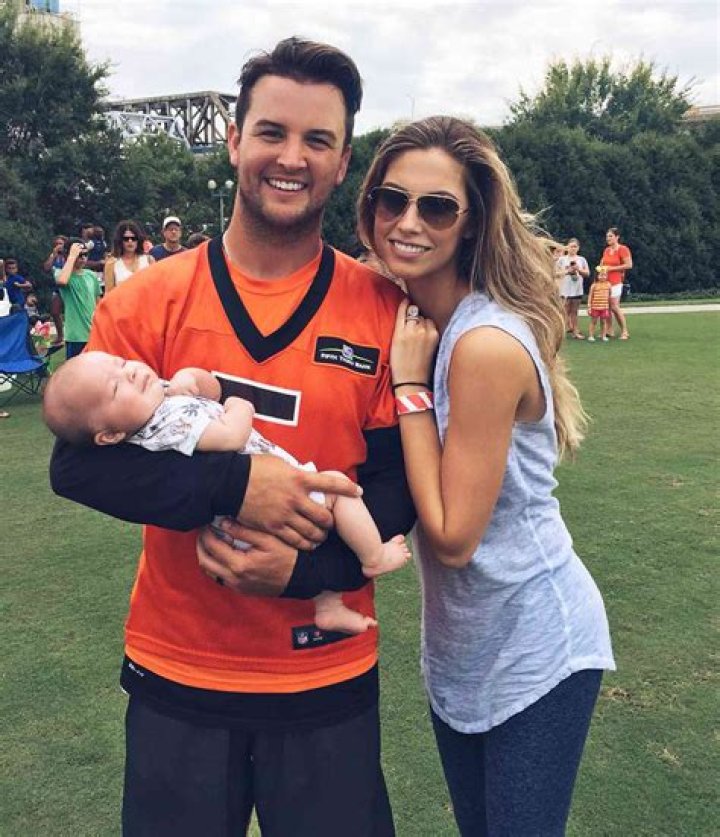 Aj Mccarron Wife, Girlfriend, Mom, Brother, Net Worth, Salary, Height