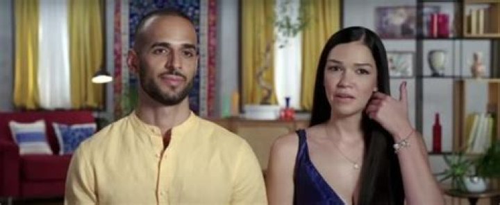 Amanda Wilhelm Isn't Ready to Bone Razvan, Is Surprisingly Naive About Sex
