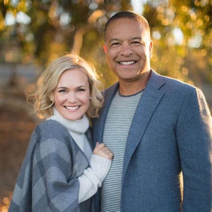 Dave Roberts Wife Tricia Roberts Is His High School Sweetheart ·