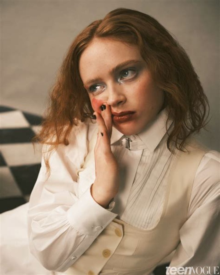Discovering The True Dimensions Of Sadie Sink's Height