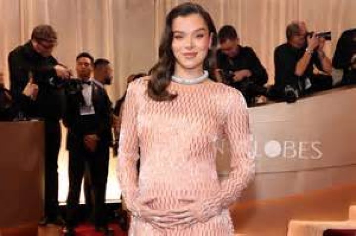 Is Hailee Steinfeld Pregnant In 2023 With Boyfriend Josh Allen Baby?