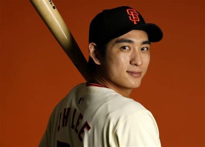 Is The Asian Giants Outfielder Married? ·