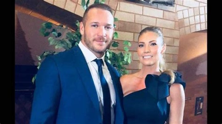 Jennipher Frost [2023 Update]- About Brian Urlacher's Wife ·
