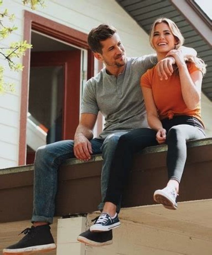 Know About Jojo Fletcher; Net Worth, Engaged, Married, The Bachelorette ·