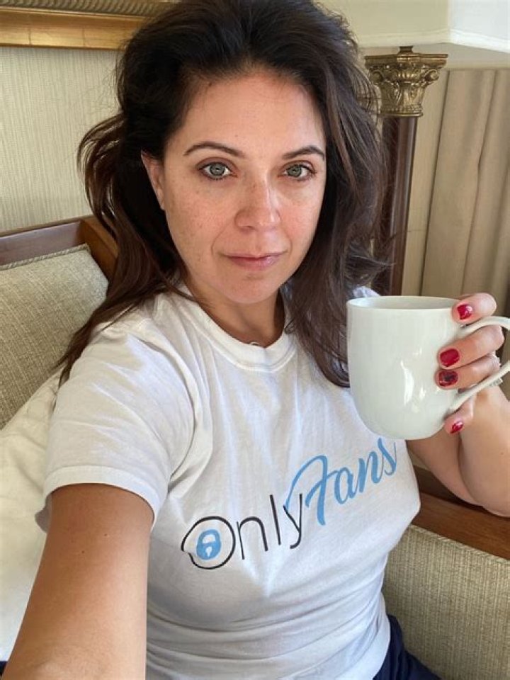 "Mrs Poindexter OnlyFans Leak" Exposed