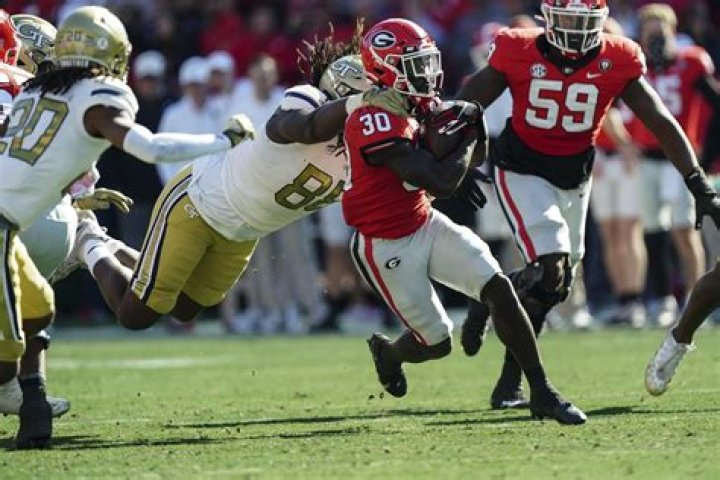 Who Is Footballer Kendall Milton? His Details Explored ·