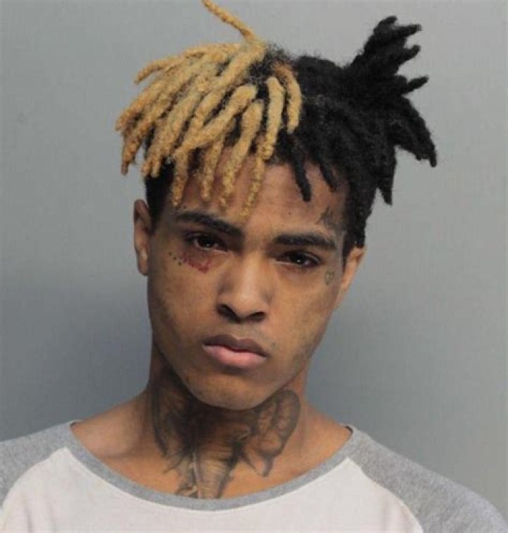 XXXTentacion Knocked Out on Stage, One Person Stabbed